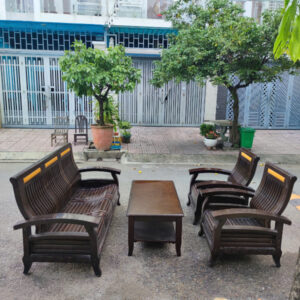 Bộ salon gỗ tự nhiên gồm 1 băng dài 2 ghế đơn và bàn trà 1m2 thiết kế truyền thống